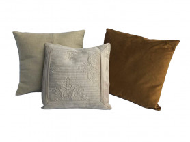 Beige and brown cushion set